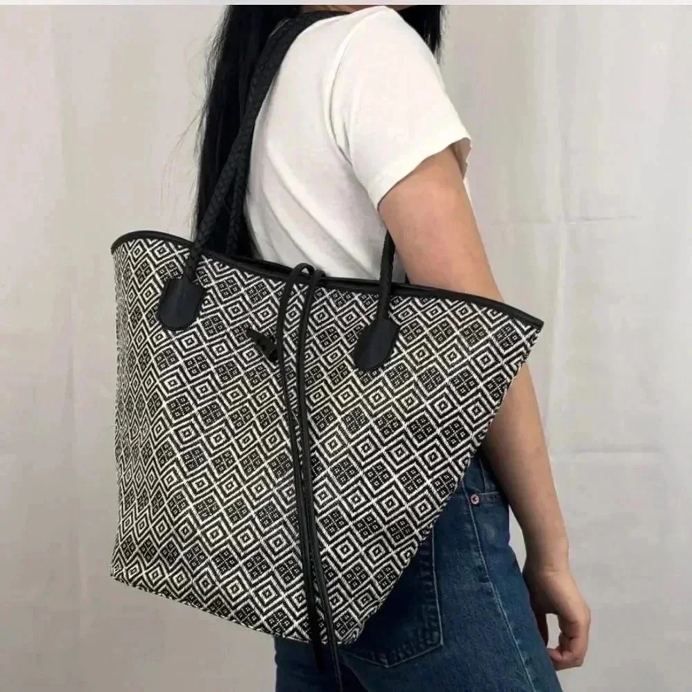 Neiman Marcus woven boho beach tote bag
